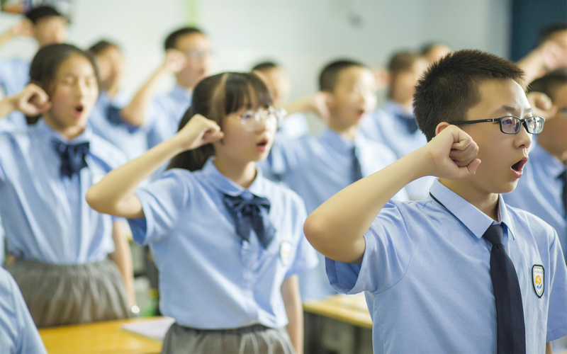 安汉中学第十届校园文化艺术节精彩纷呈